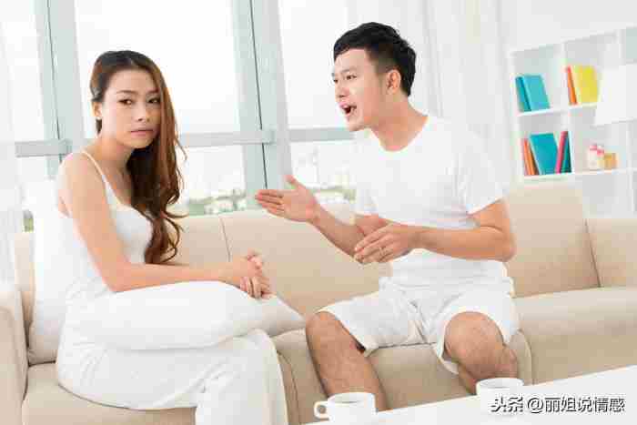 老婆出轨要离婚吗（离婚和凑合过都不是最好的选择）