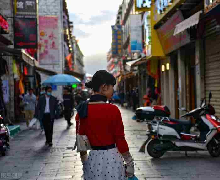 随便的女人能娶当老婆吗(这么有优越感的女人能娶吗)