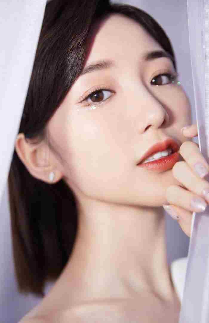 愿你以温柔待世界 你以温柔待世界,世界便温柔待我